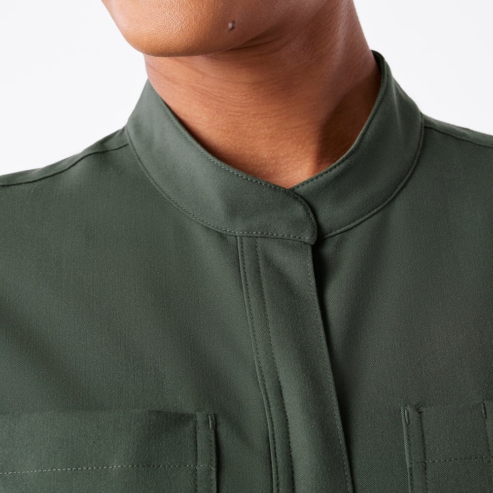 FIGS Rafaela Cargo Scrub Jumpsuit 9 Pockets Zip Jogger Moss Green Size XXS - Picture 3 of 12